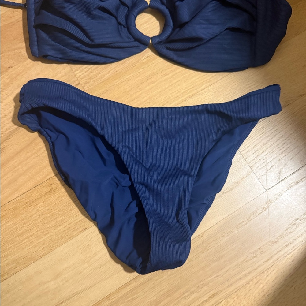 Summerful Navy Bikini Set - Picture 6 of 9